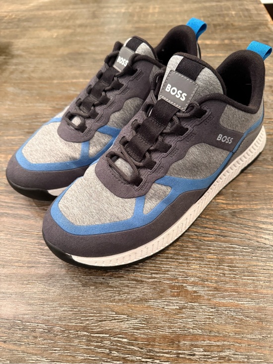 Boss Other - NEW. Hugo BOSS Titanium Runner Sneakers in Grey Men’s Size 9.